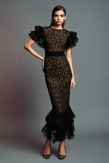 Robe longue formelle en dentelle noire sirène avec volants